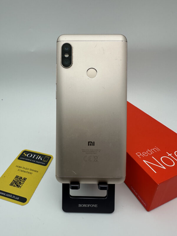 Xiaomi Redmi Note 5 4/64 БУ Gold