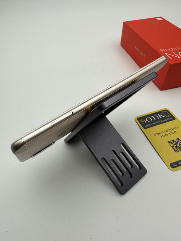 Xiaomi Redmi Note 5 4/64 БУ Gold
