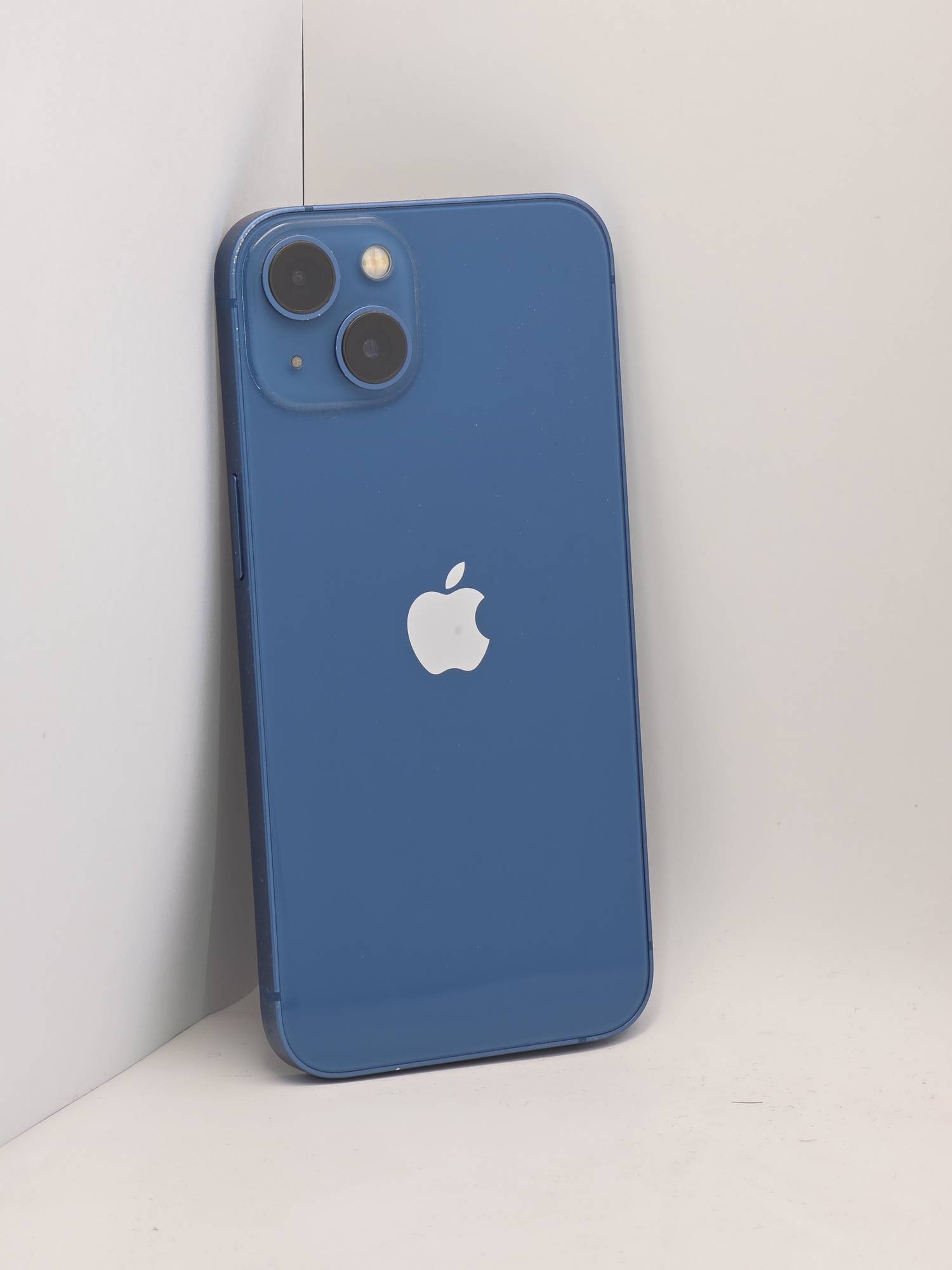 Apple iPhone 13128 Blue