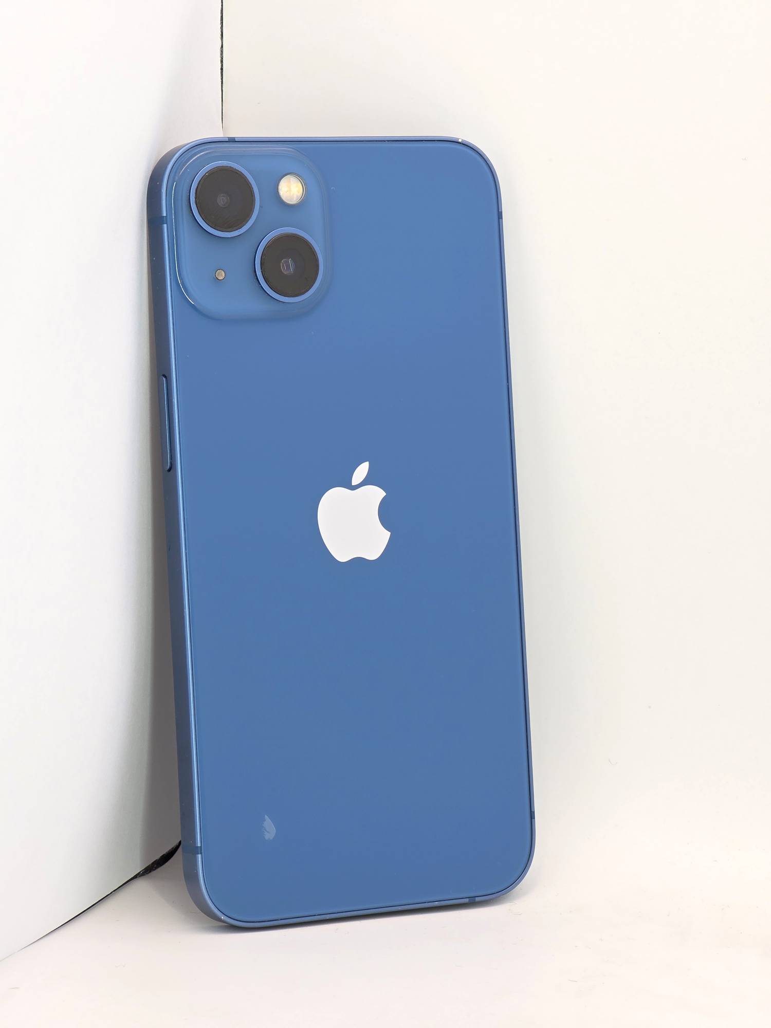 Apple iPhone 13128 Blue