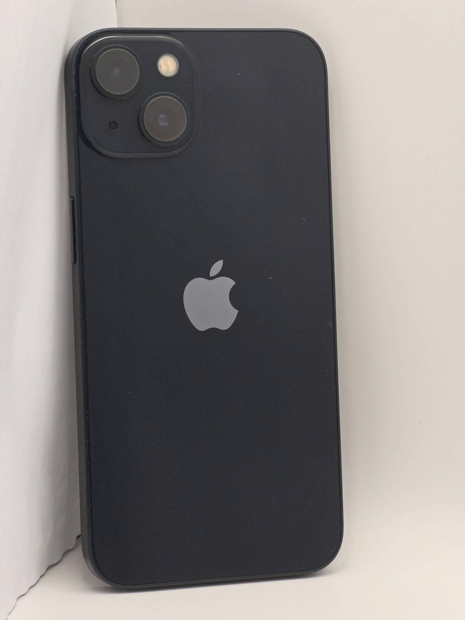 Apple iPhone 13128 Midnight