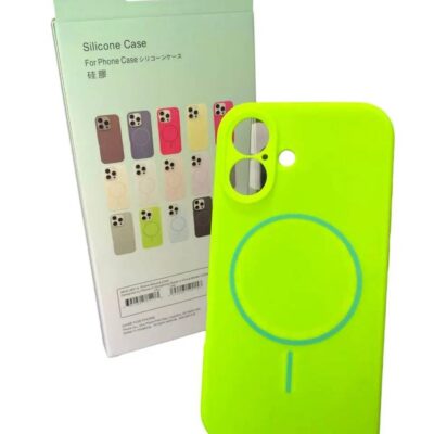 Чохол iPhone 16 Pro Silicon BEATS with MagSafe №13 Noon green