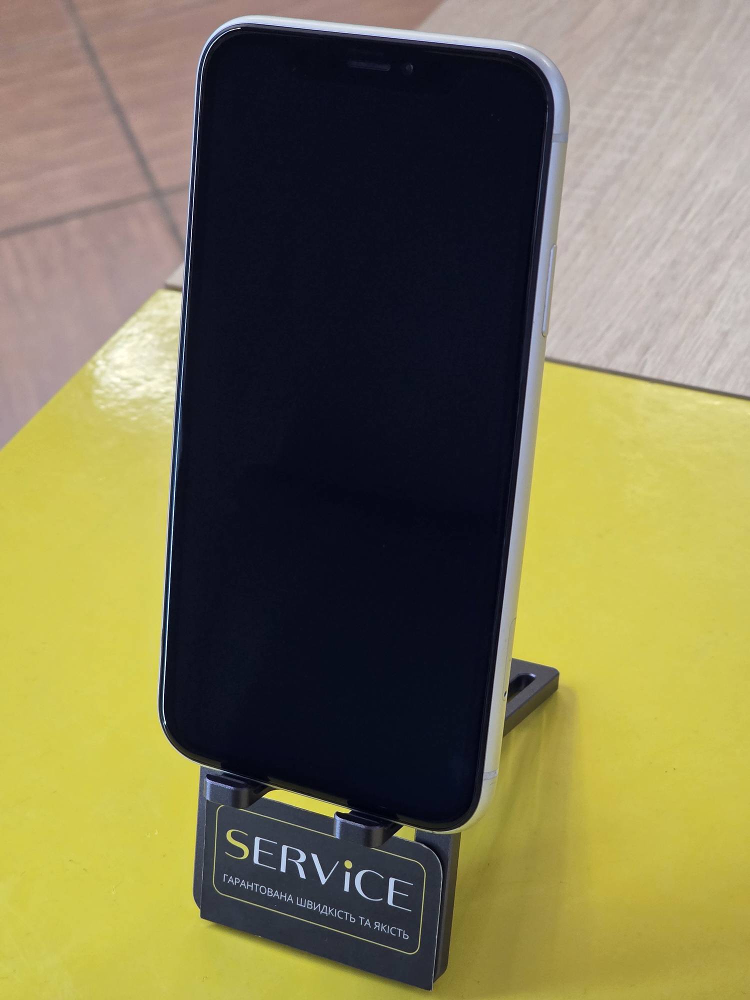 Apple iPhone XR 128 White