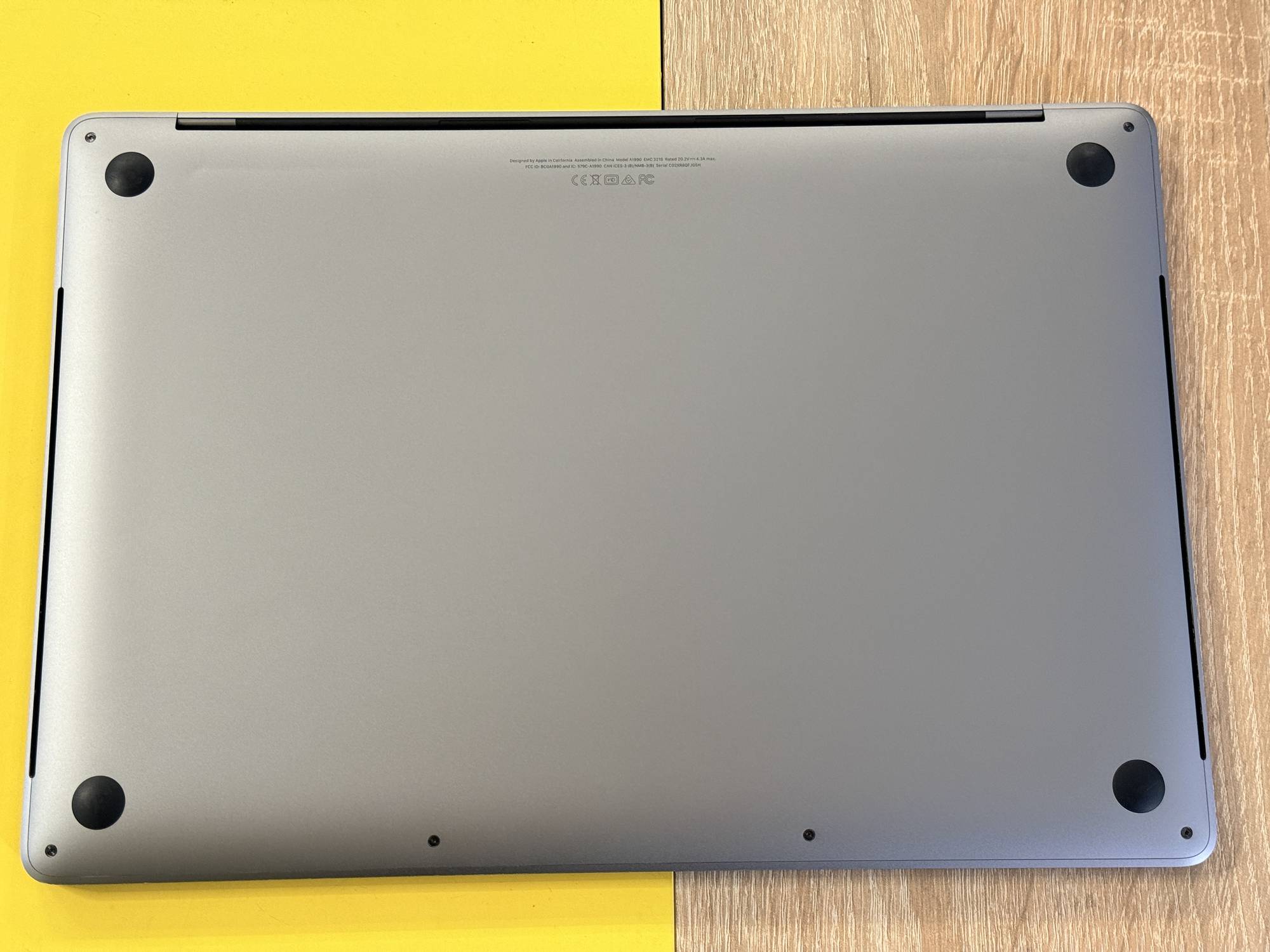 Ноутбук Apple MacBook Pro (A1990) 16/256 16/256 - Зображення 2