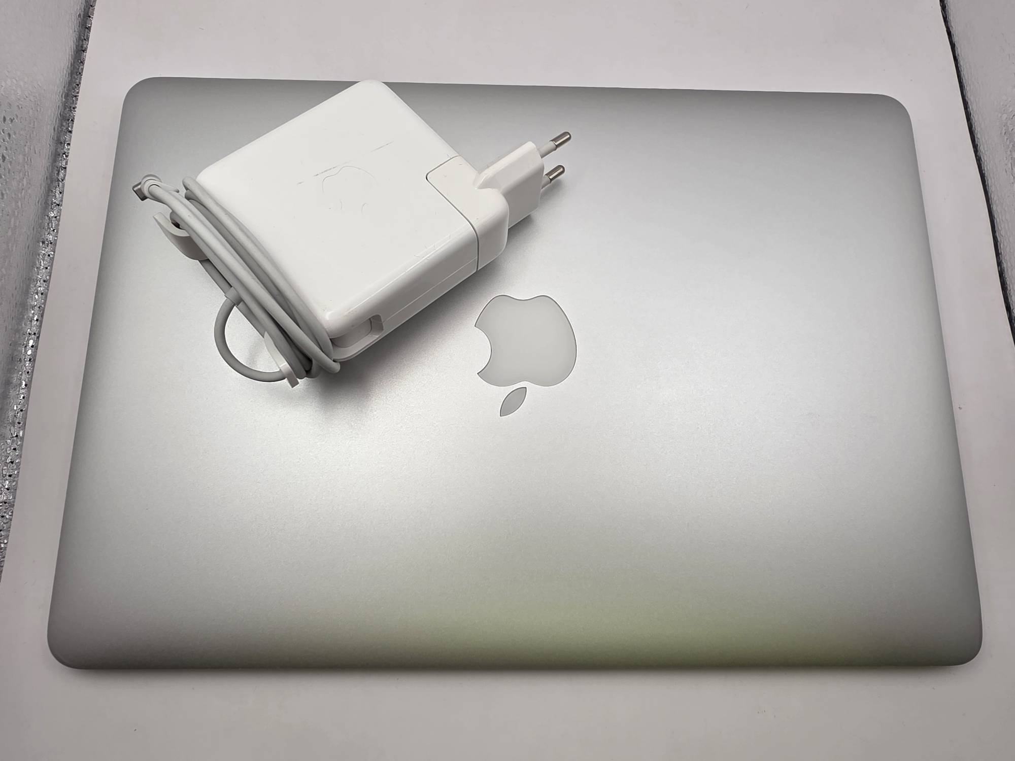Ноутбук Apple Apple MacBook Air A1369 4/128 - Зображення 5