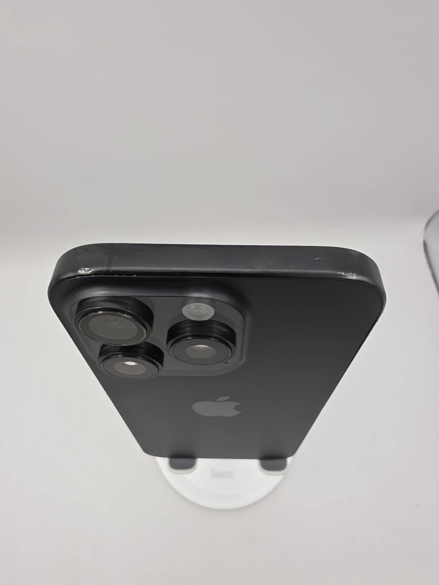 Apple iPhone 16 Pro 512 Black Titanium - Зображення 4