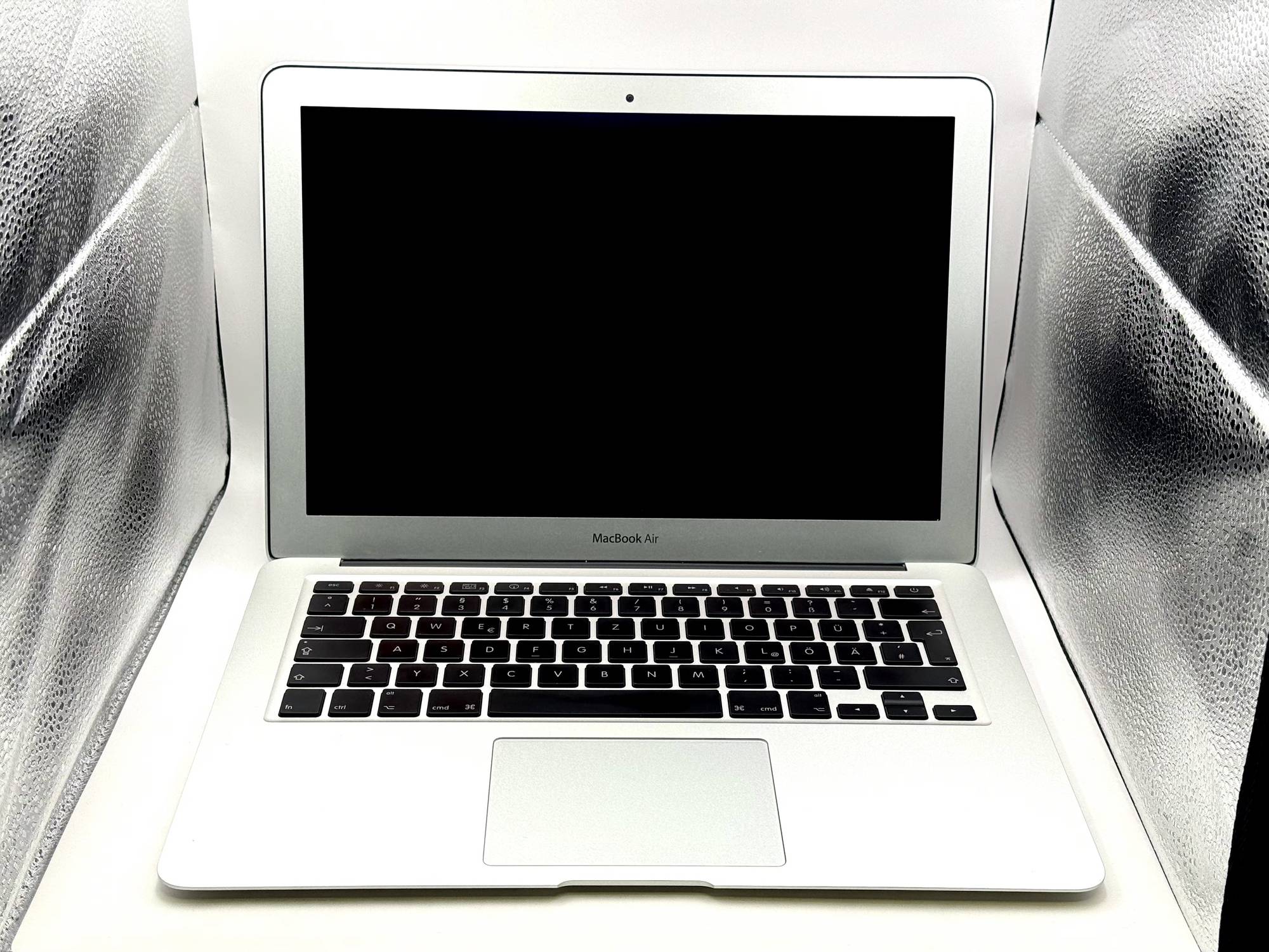 Ноутбук Apple Apple MacBook Air A1369 4/128 - Зображення 2