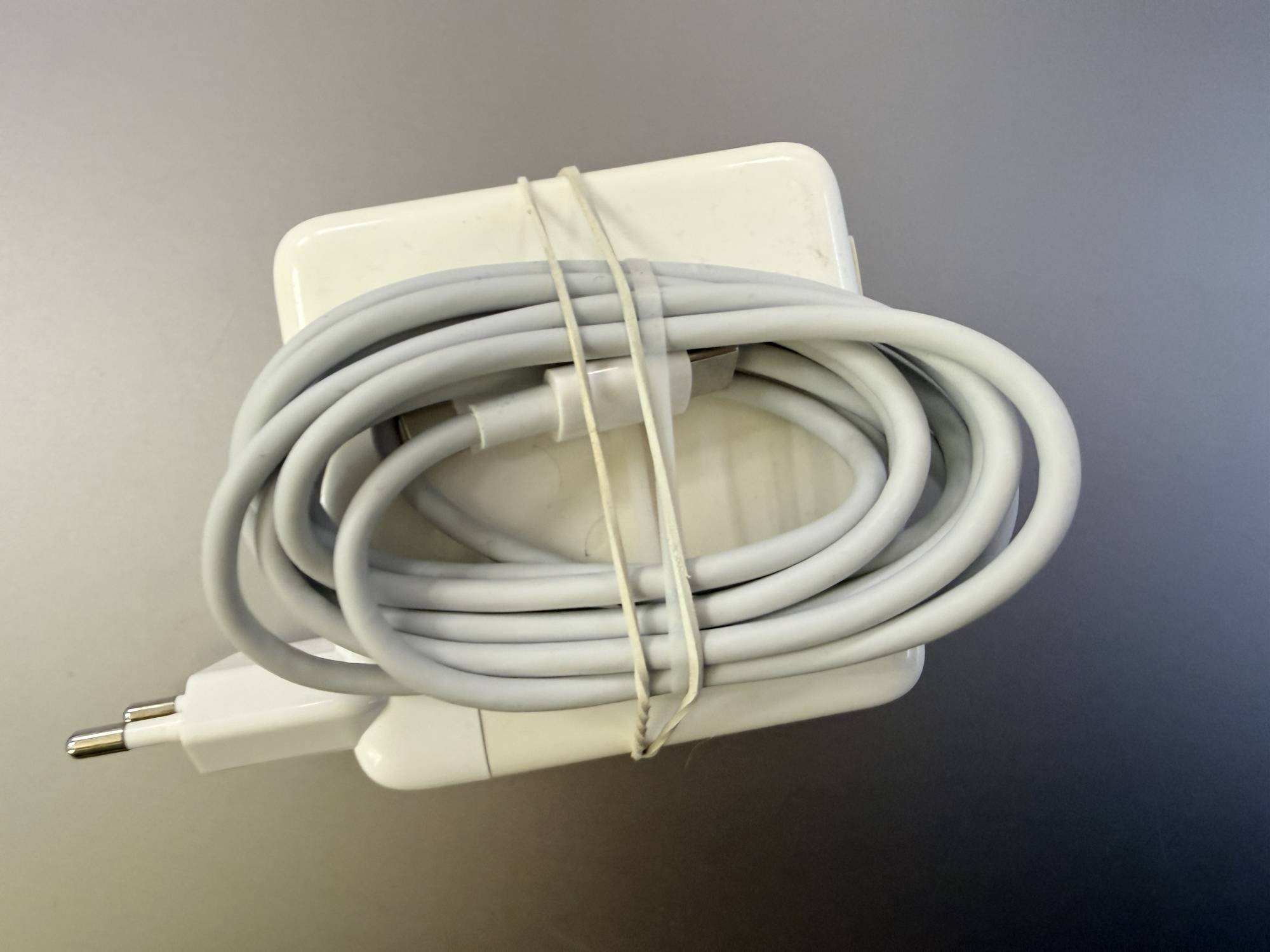 Ноутбук Apple MacBook Pro (A1990) 16/256 16/256 - Зображення 5